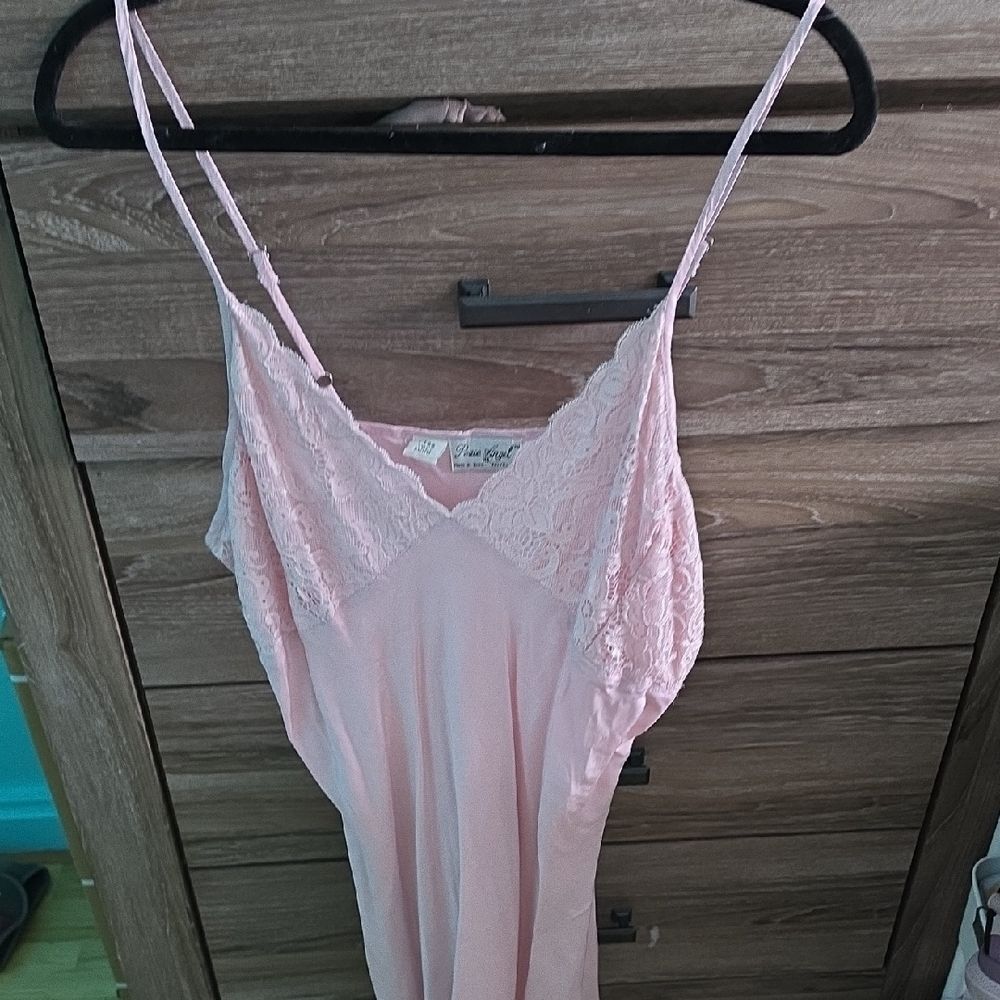 Delicate Lace-Trim Slip Chemise in Soft Pink